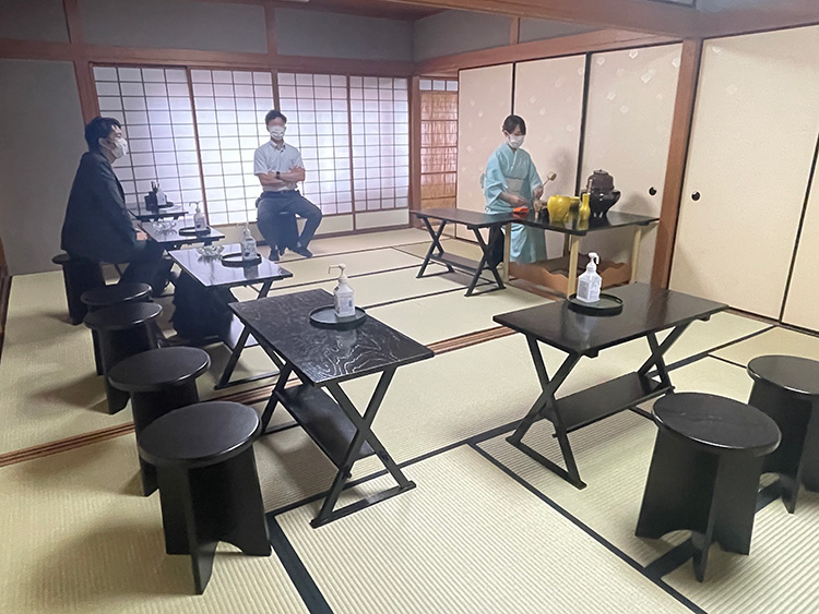 茶道具専門店ギャラリー森田さんの「葉月のプチ茶会」に参加させていただきました