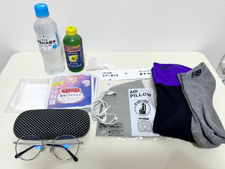 夜行バスを快適に！おすすめの持ち物・過ごし方