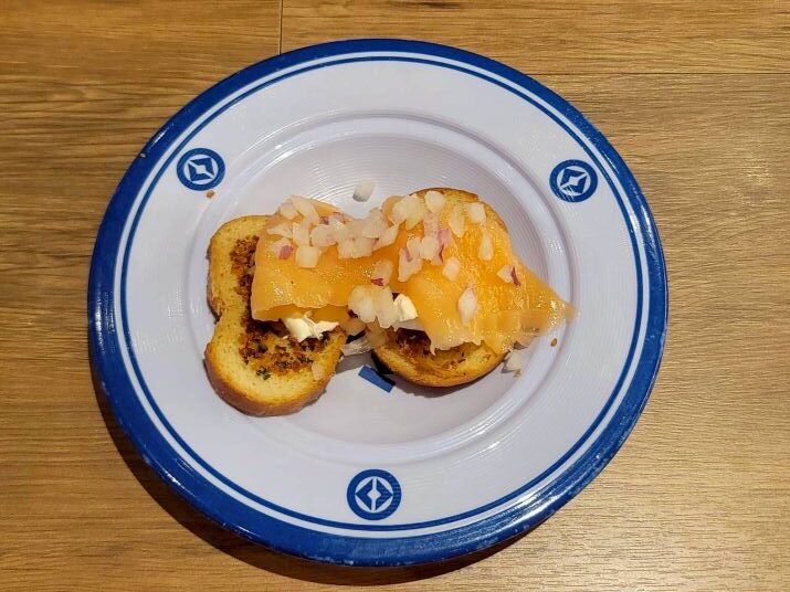 大阪・関西万博のくら寿司に行ってみた｜世界の料理食べ比べレビュー