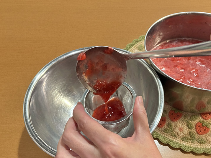 赤毛のアンの「いちご水」を作ってみました!